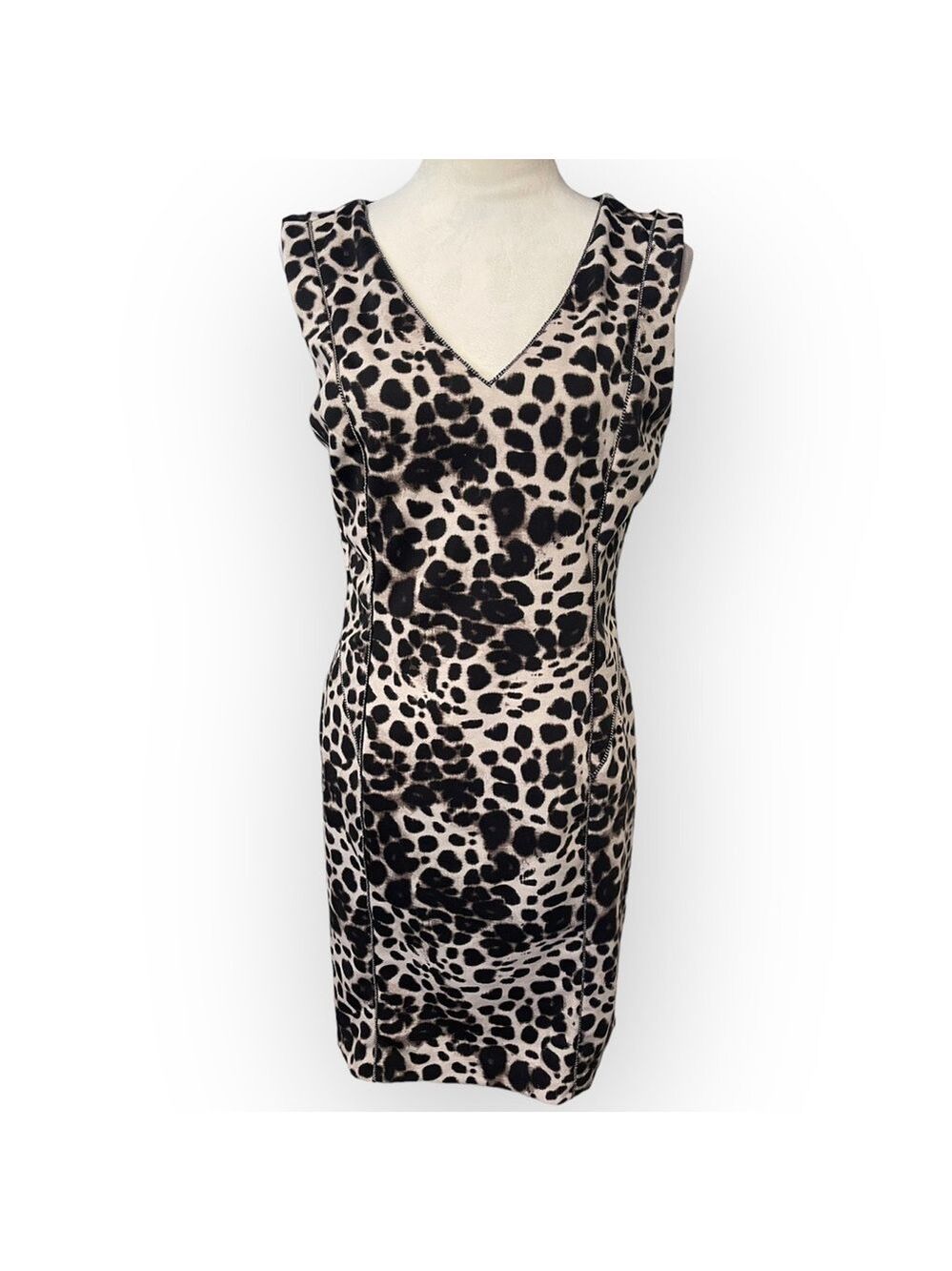 Jennifer Lopez Embellished Sheath Sleeveless Animal Print Dress - Picture 3 of 9